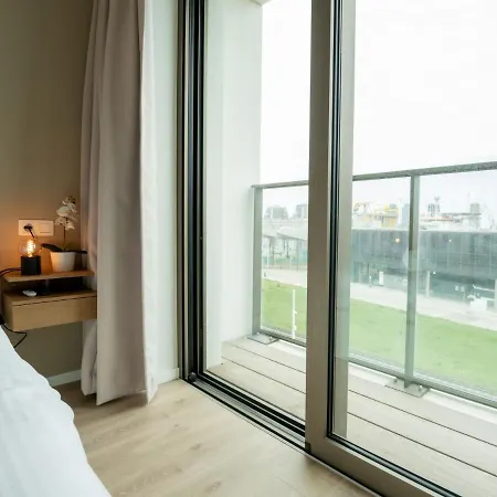 Zeestation With Parking By Interhome Lejlighed