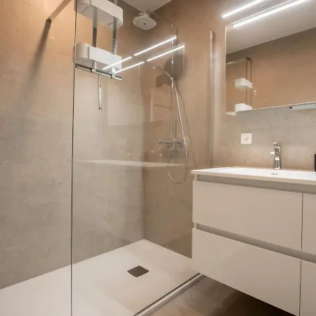 Zeestation With Parking By Interhome 公寓 *