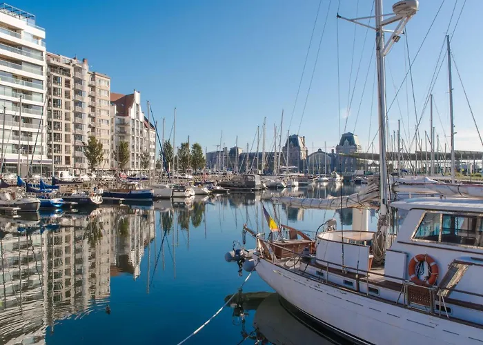 Zeestation With Parking By Interhome Daire