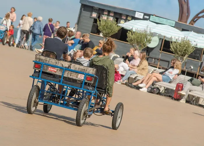 Daire Zeestation With Parking By Interhome Oostende