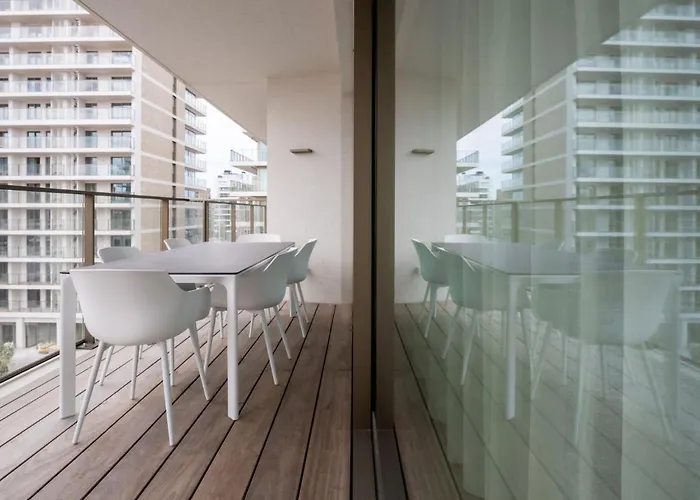 Daire Zeestation With Parking By Interhome